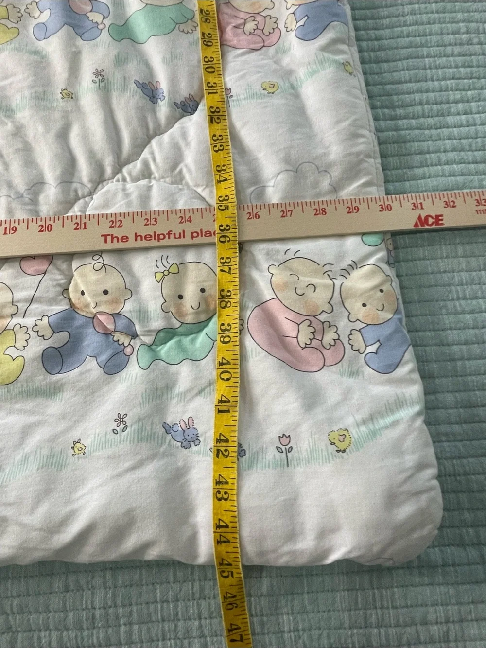 Vtg 80s Quiltex Baby Q Pastel Crawling Babies Quilt Blanket USA Made 30x45
